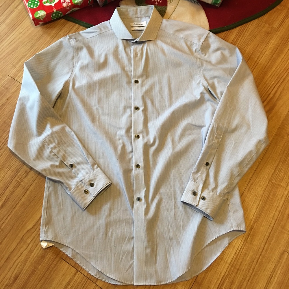 Slim fit button up